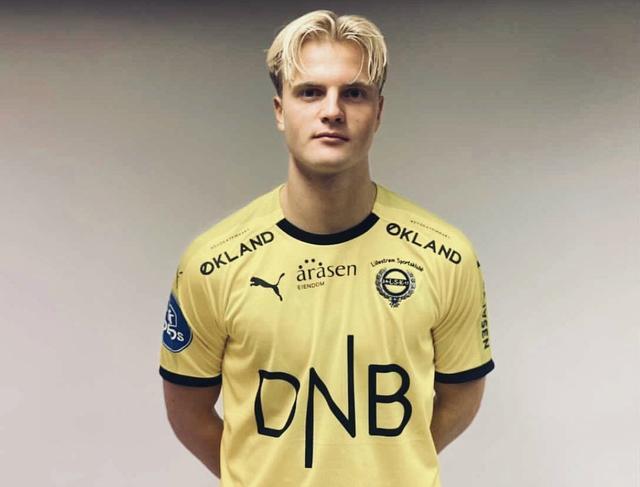 沙特联战报：凯西制胜，十人吉达国民2-1胜胡拜尔库迪西亚（沙特联综述：十人吉达国民2-1力克库迪西亚，凯西献绝杀）