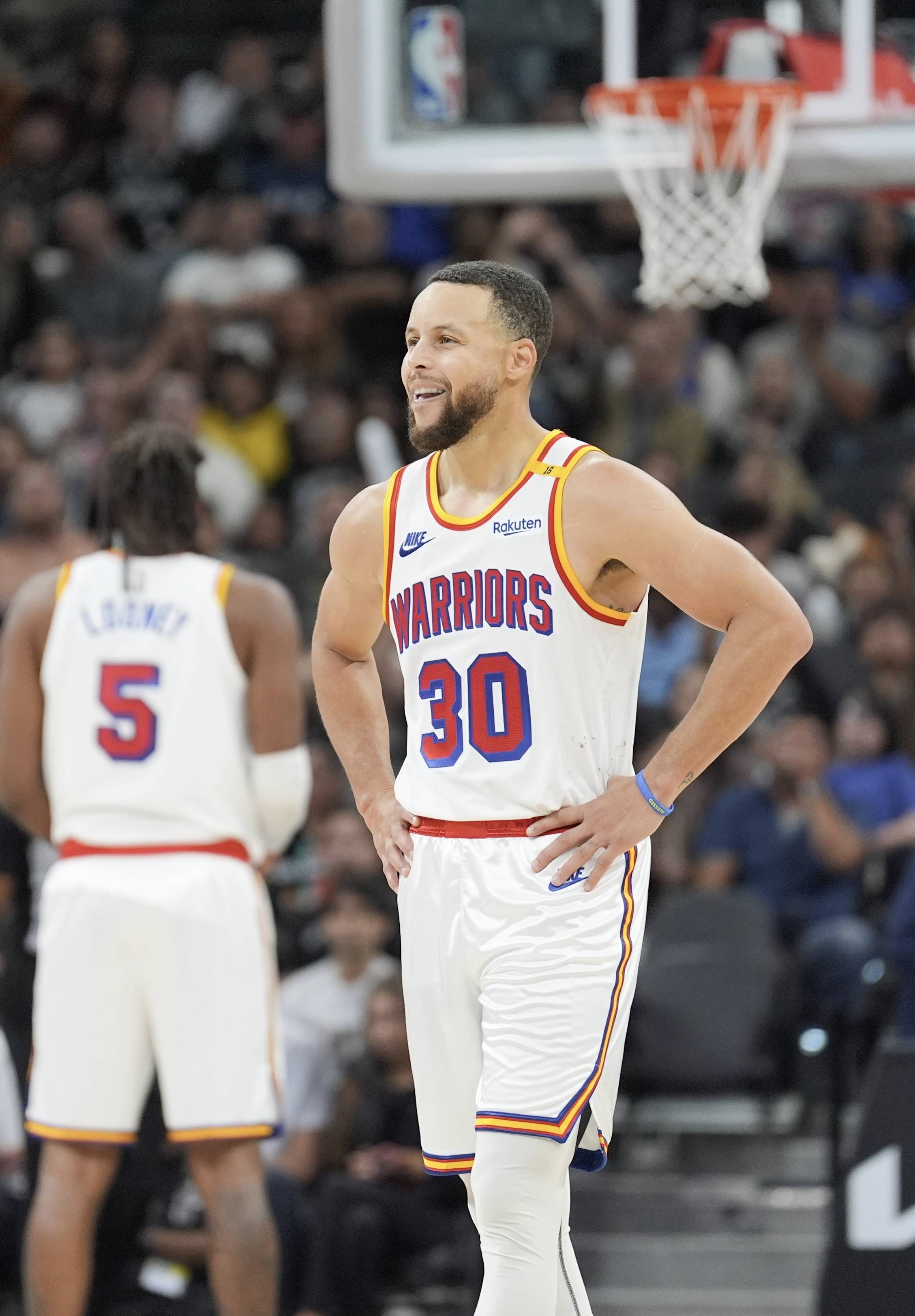 意篮协主席：曼联同意组篮球队，将加入筹划中的NBA欧洲联盟（意篮协主席称曼联已同意组建篮球队，拟加盟筹备中的NBA欧洲联盟）