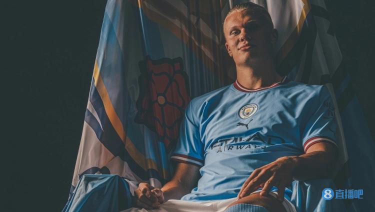 建队基石！武磊、颜骏凌等7人随海港四夺中超冠军（四冠功臣！武磊、颜骏凌等七将随海港四度称王中超）