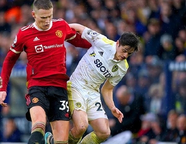 赫伯特·琼斯成湖人勇士首要交易目标（湖人与勇士锁定赫伯特·琼斯为头号交易对象）