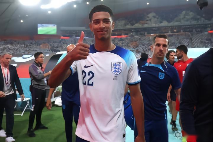 中锋连续三场戴帽，太恐怖（中锋三连场戴帽，太炸裂）