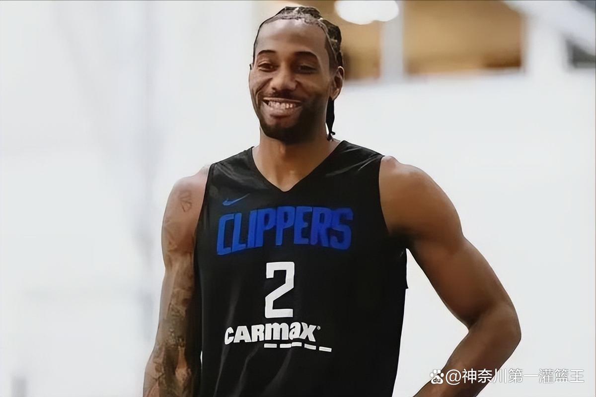 赛季0首发，恩德里克父亲社媒发声：凡贬抑自己的，必被高举（赛季至今零首发，恩德里克父亲社媒发声：自降者终被高举）