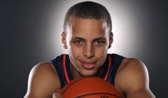 中超第29轮最佳候选：王燊超、钟义浩入选，法比奥在列（中超第29轮最佳提名出炉：王燊超、钟义浩入围，法比奥同列）